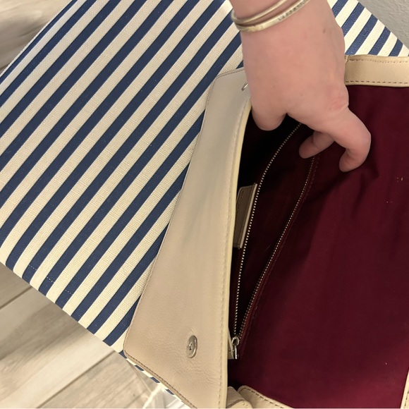 Two tone Marc Jacob’s clutch - Picture 5 of 5